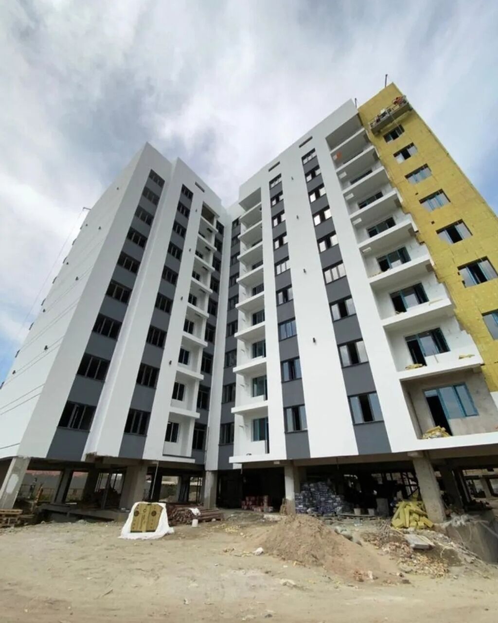 Сдан, Элитка, 2 комнаты, 72 м²: фото 2