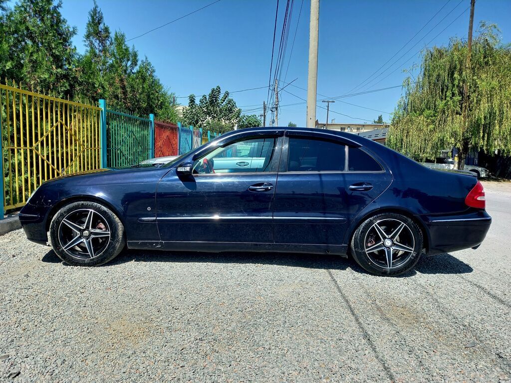 Mercedes-Benz E-Class: 2002 г., 2.6 л, Автомат, Бензин, Седан: фото 2