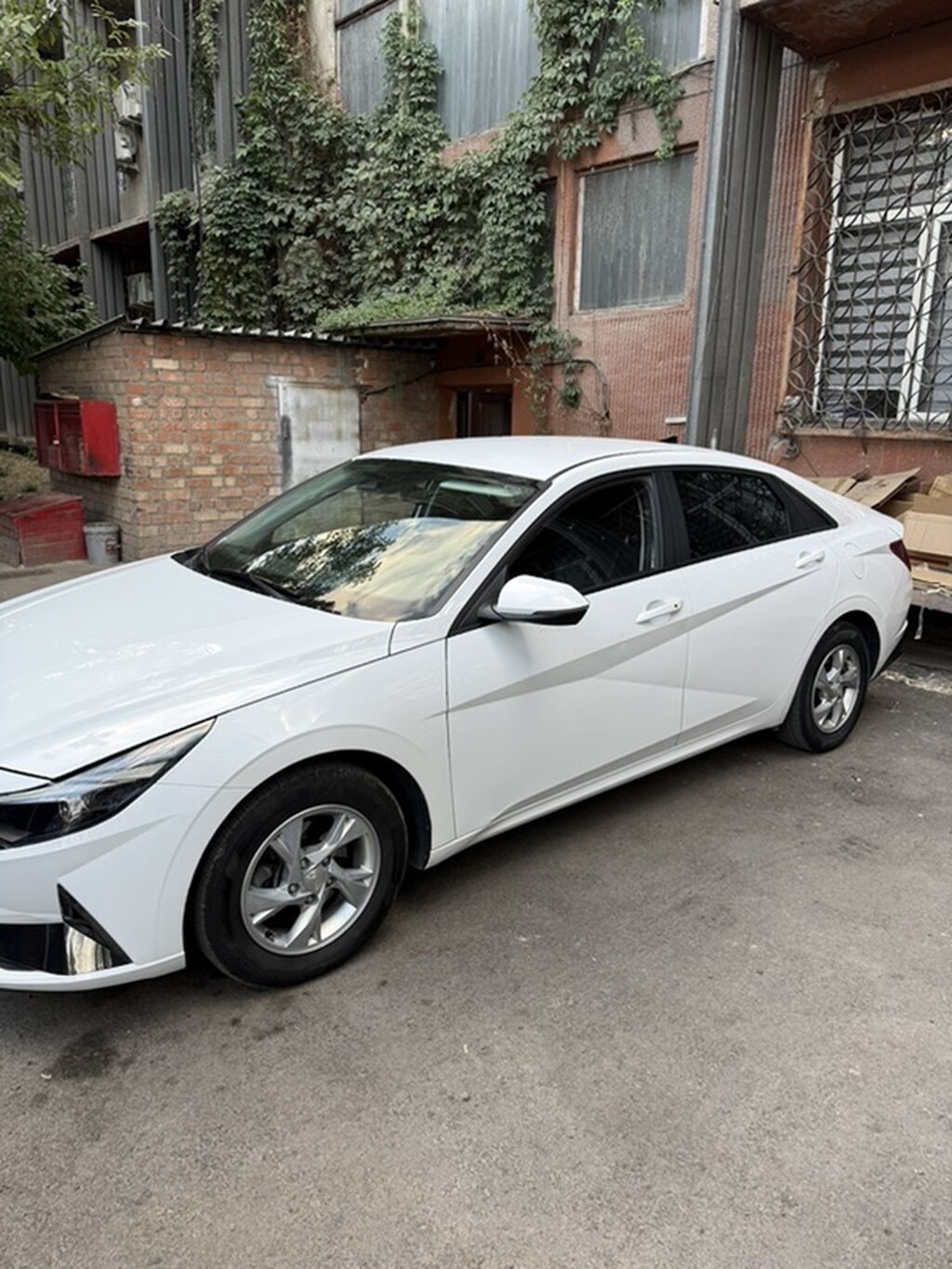 Hyundai Avante: 2021 г., Седан: фото 3