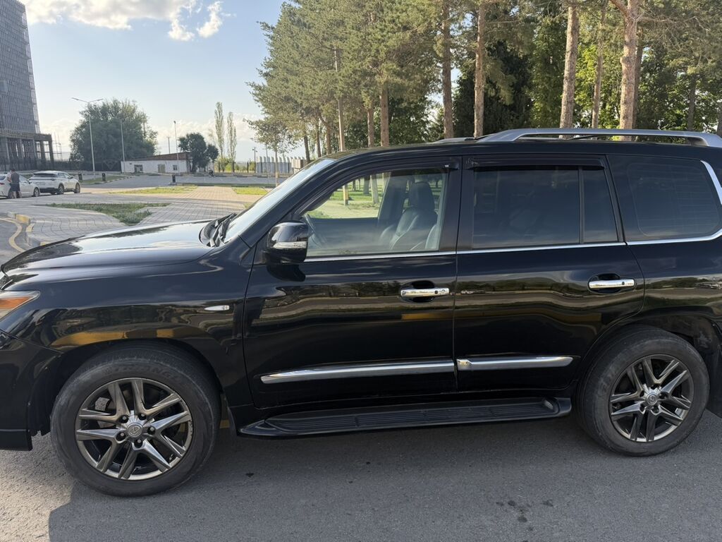Lexus LX: 2008 г., 5.7 л, Автомат, Бензин, Внедорожник: фото 3