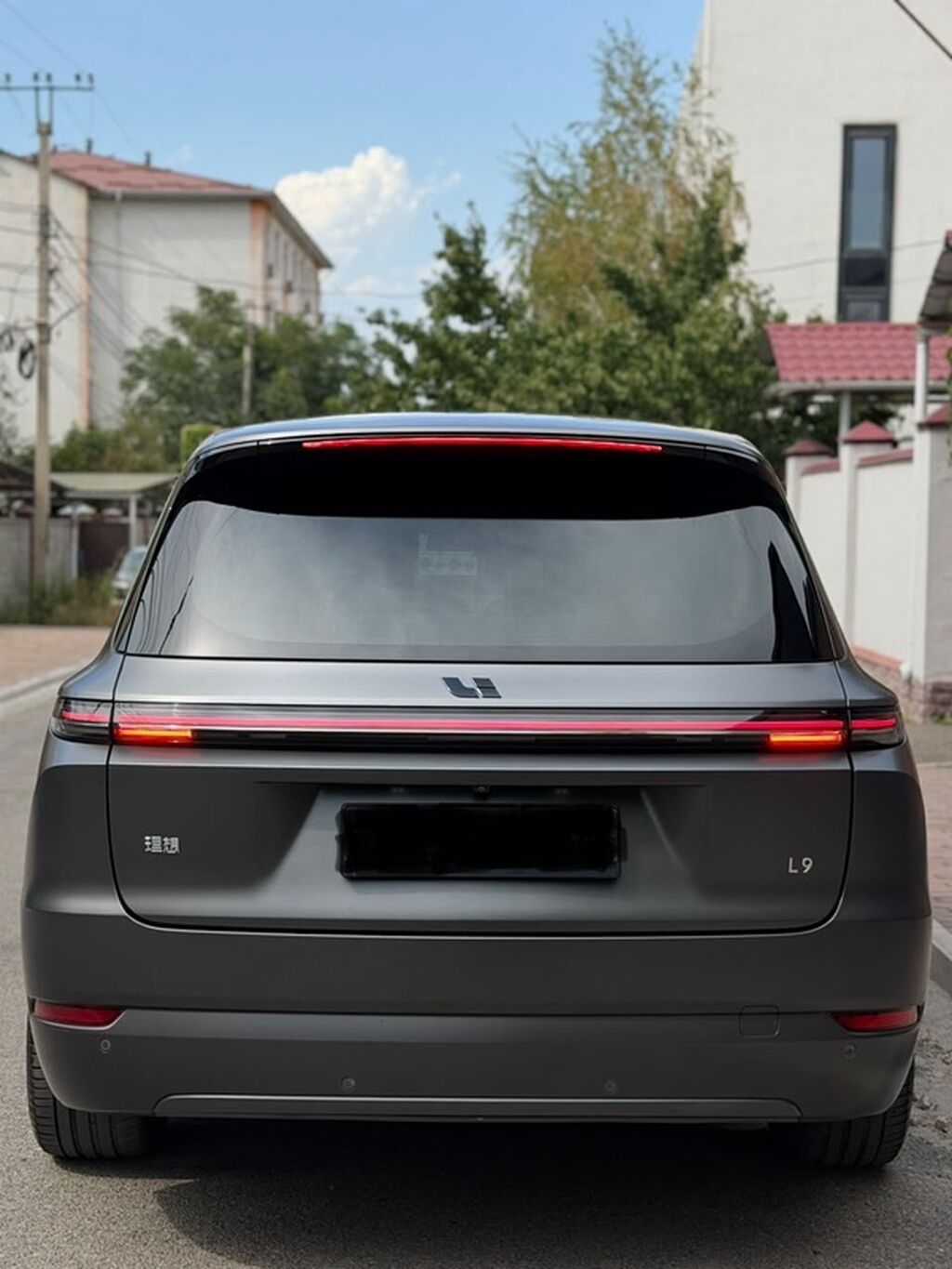 Lixiang L9: 2022 г., 1.5 л, Автомат, Гибрид, Внедорожник: фото 6