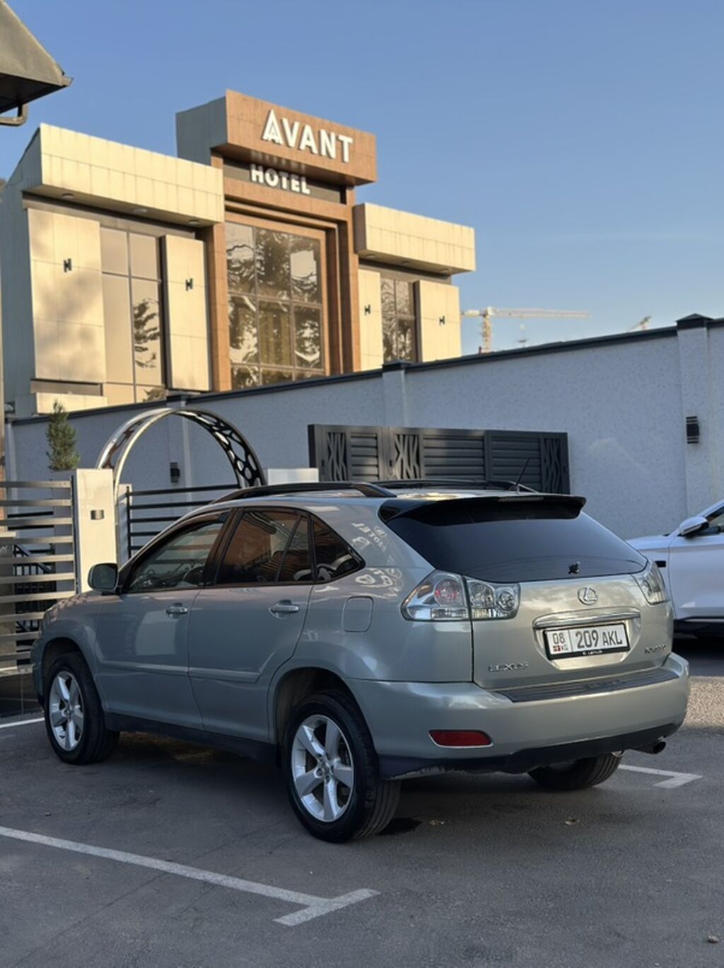 Lexus RX: 2004 г., 3.3 л, Автомат, Бензин, Кроссовер: фото 7