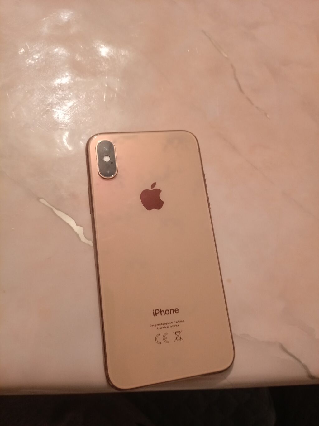 IPhone Xs, Б/у, 256 ГБ, Золотой, 100 %: фото 1