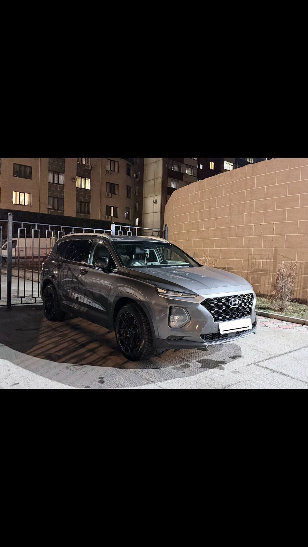 Hyundai Santa Fe: 2019 г., 2 л, Автомат, Дизель, Кроссовер: фото 3