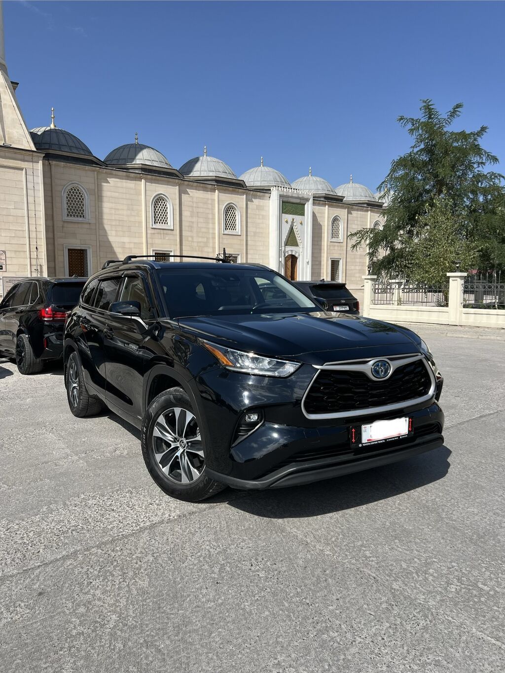 Toyota Highlander: 2020 г., 2.5 л, Автомат, Гибрид, Кроссовер: фото 2