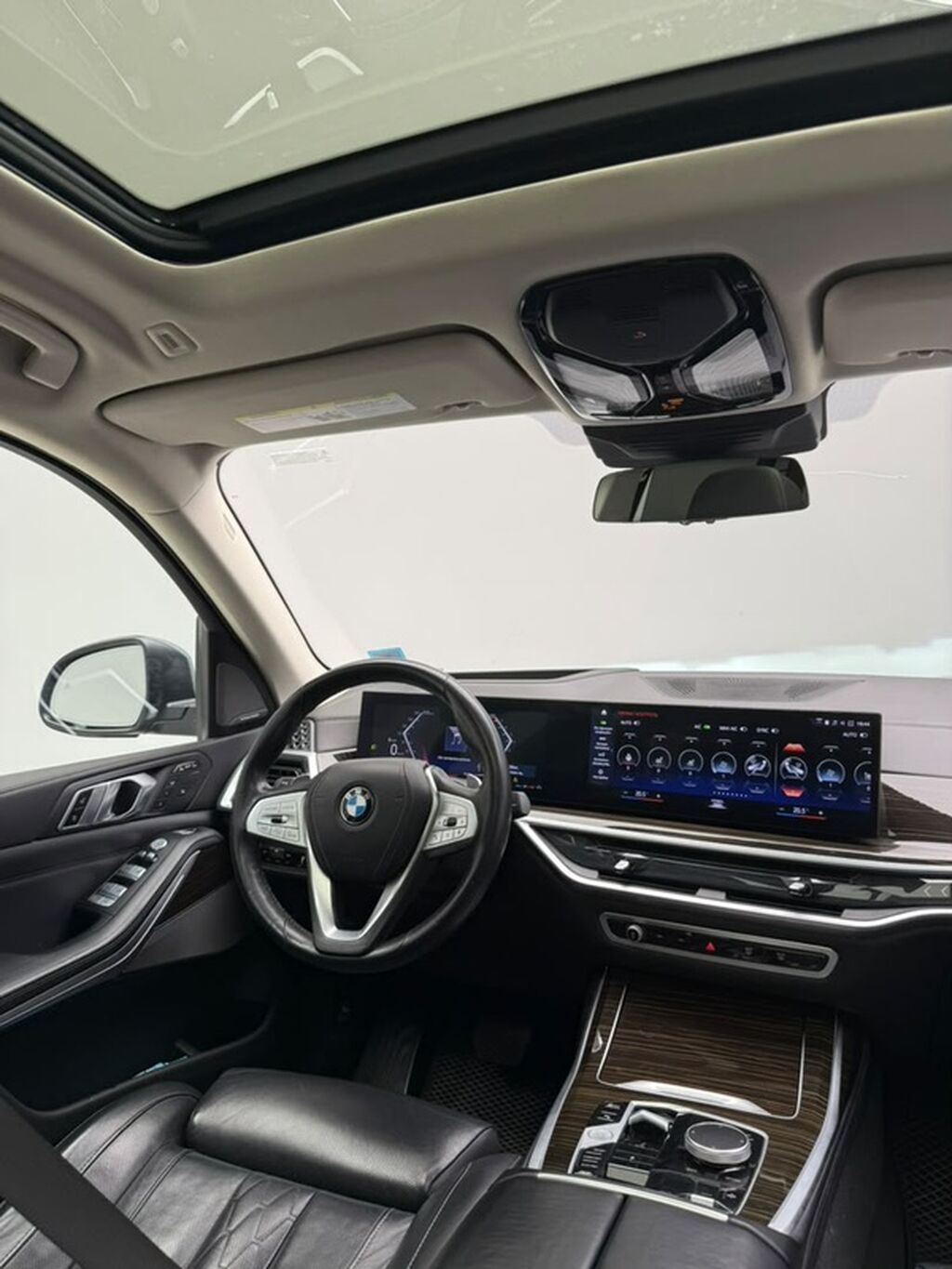 BMW X7: 2022 г., Бензин, Внедорожник: фото 3