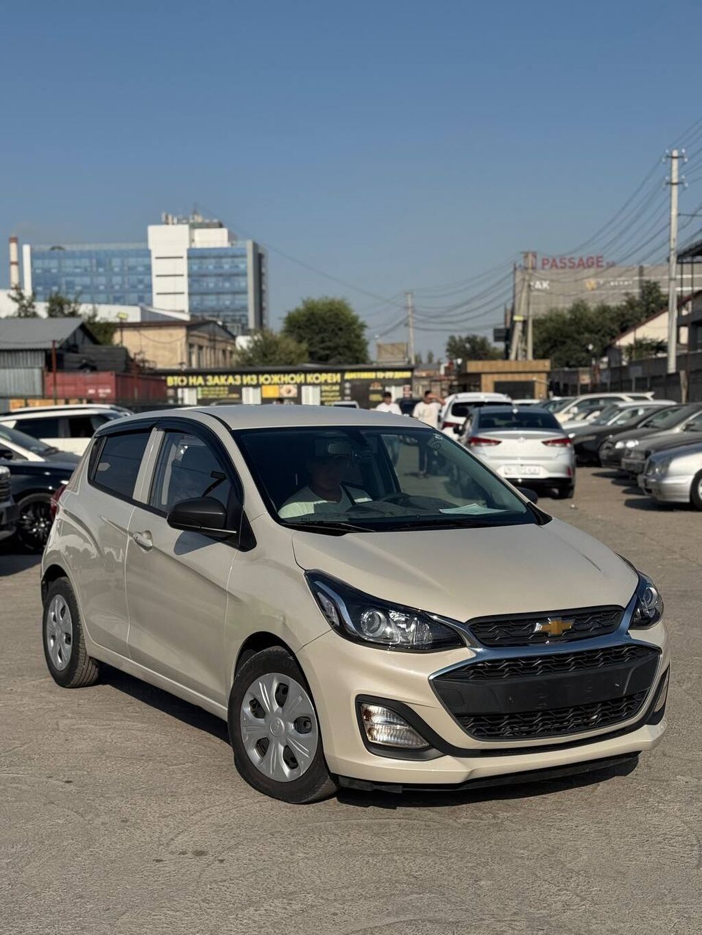 Chevrolet Spark: 2019 г., Бензин, Хэтчбэк: фото 1