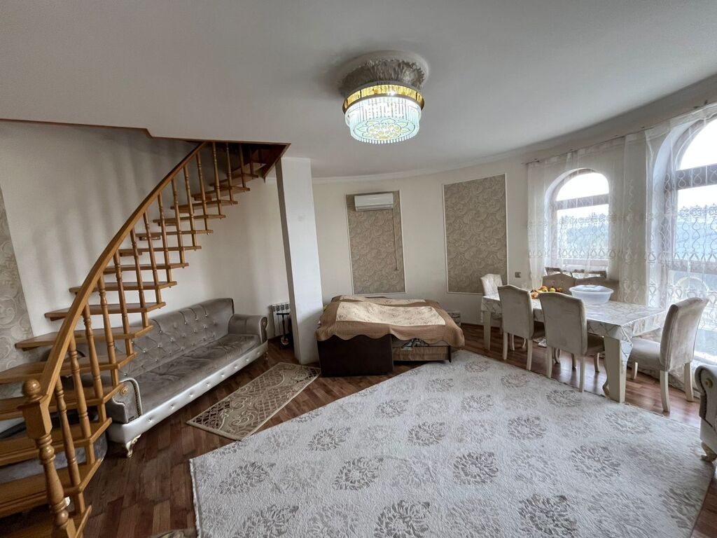 Xırdalan, 3 otaqlı, Köhnə tikili, 111 kv. m