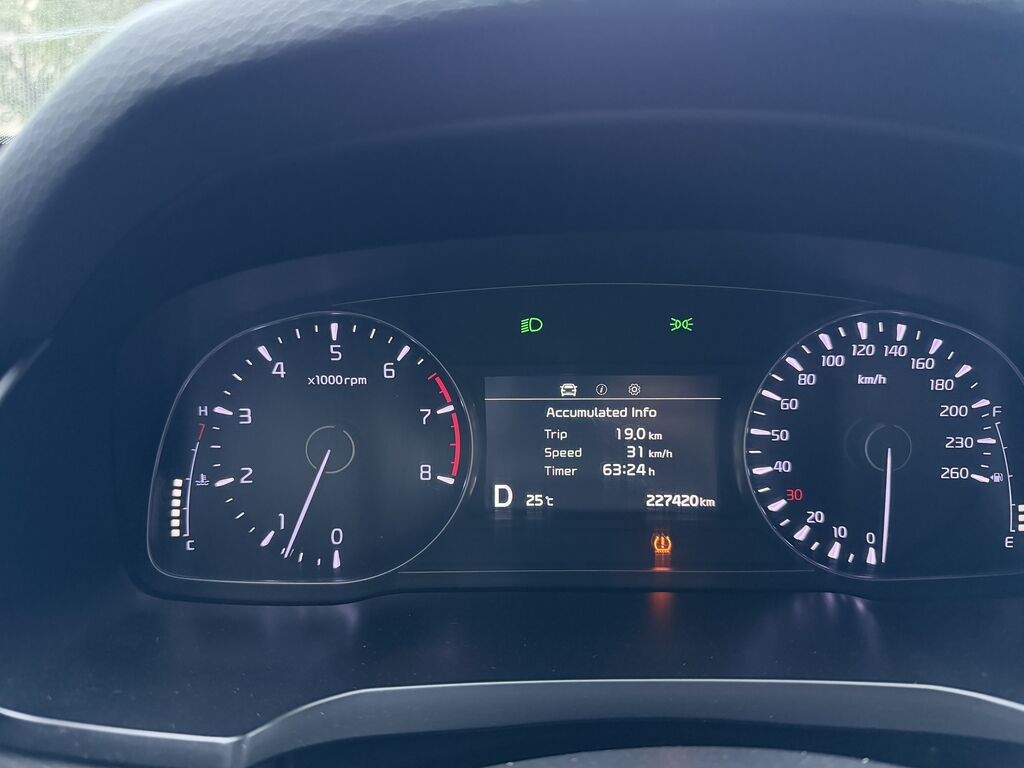 Kia K7: 2019 г., 3 л, Автомат, Газ, Седан: фото 8