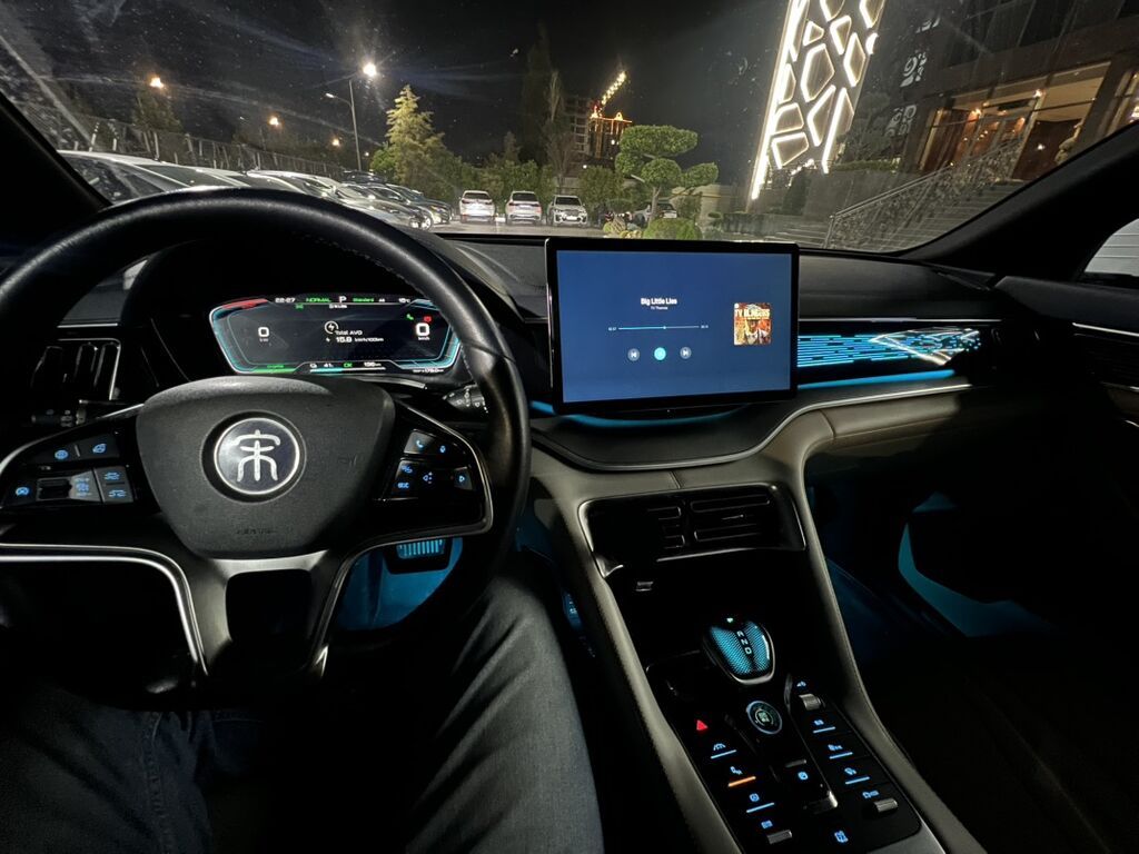 BYD Song Plus: 2021 г., Электромобиль, Кроссовер: фото 3