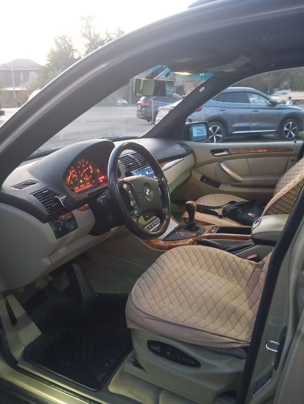 BMW X5: 2000 г., 4.4 л, Автомат, Бензин, Кроссовер: фото 3