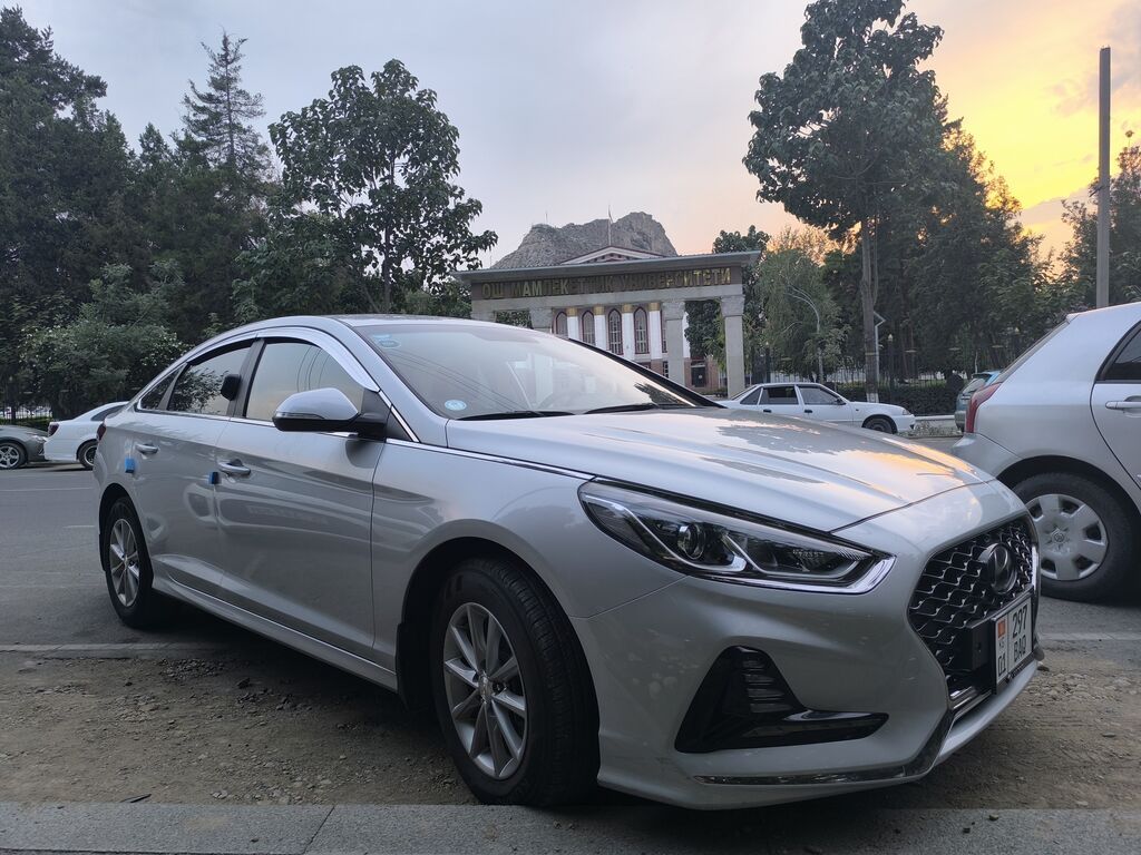 Hyundai Sonata: 2020 г., Автомат, Газ, Седан — фото 2