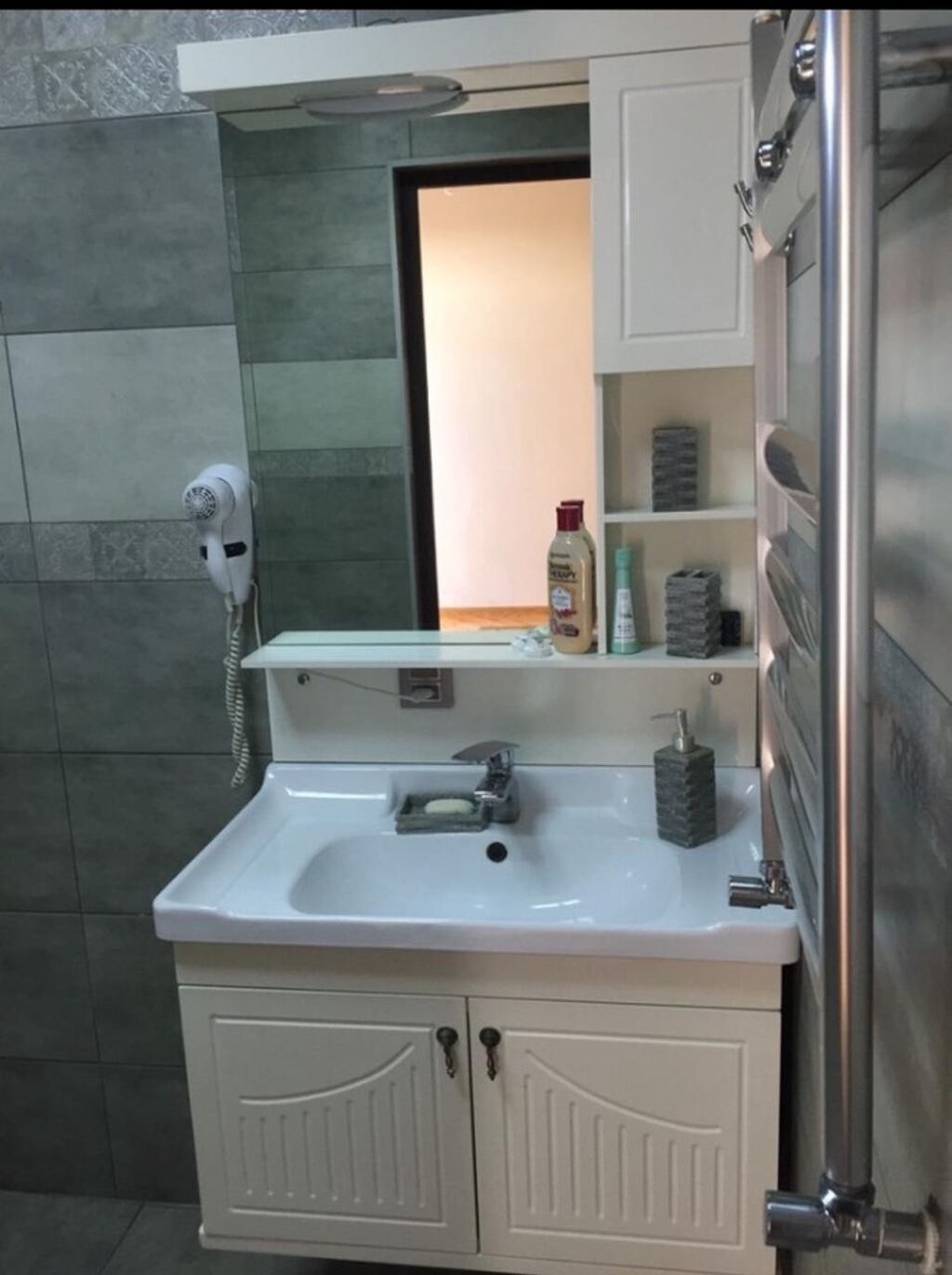 125 kv. m, 4 otaqlı, Kanalizasiya, Qaz, Su