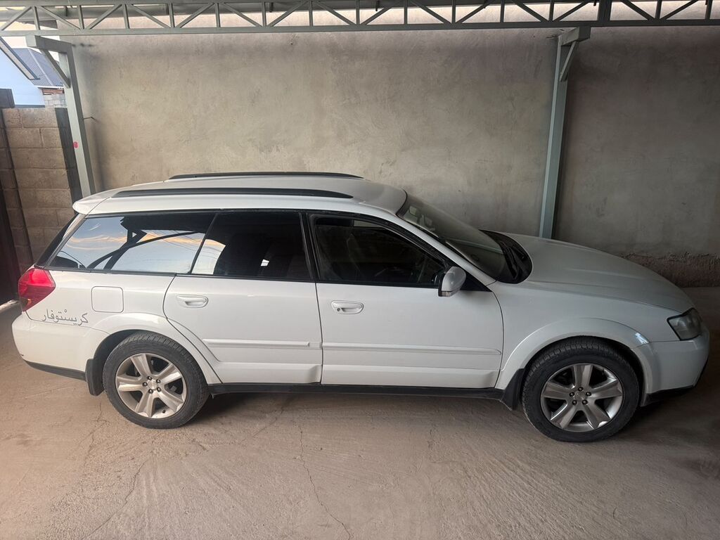 Subaru Outback 2004, 2.5 л, универсал: фото 3