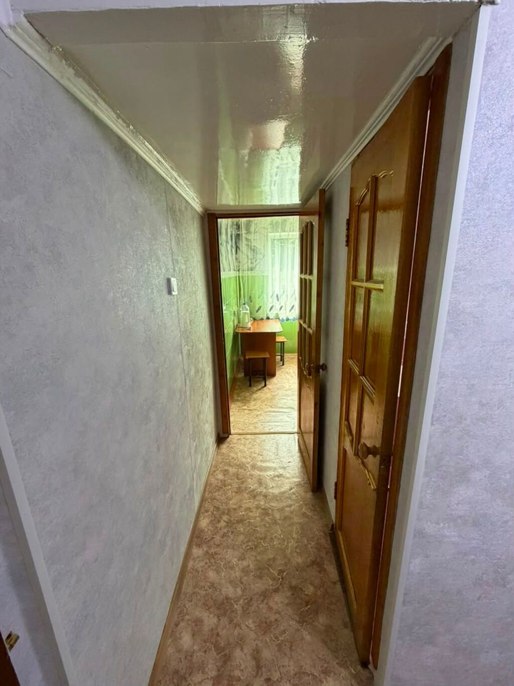 1 комната, 32 м², 6 мкр 104 серия, 4 этаж, Косметический ремонт: фото 3
