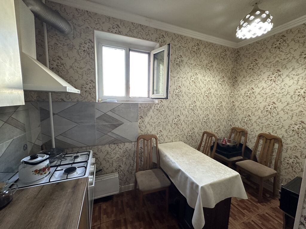 3 комнаты, 80 м², Тунгуч мкр 106 серия, 6 этаж, Евроремонт: фото 8