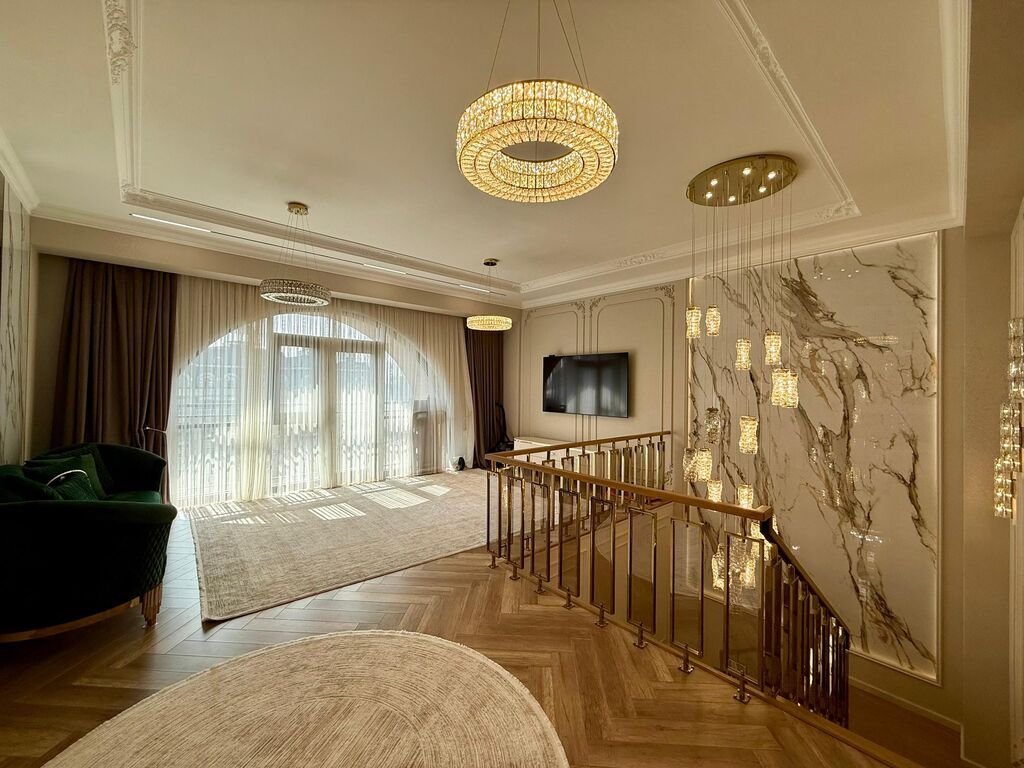 5 комнат, 293 м², Ак-Кеме Элитка, Пентхаус этаж, Дизайнерский ремонт: фото 1