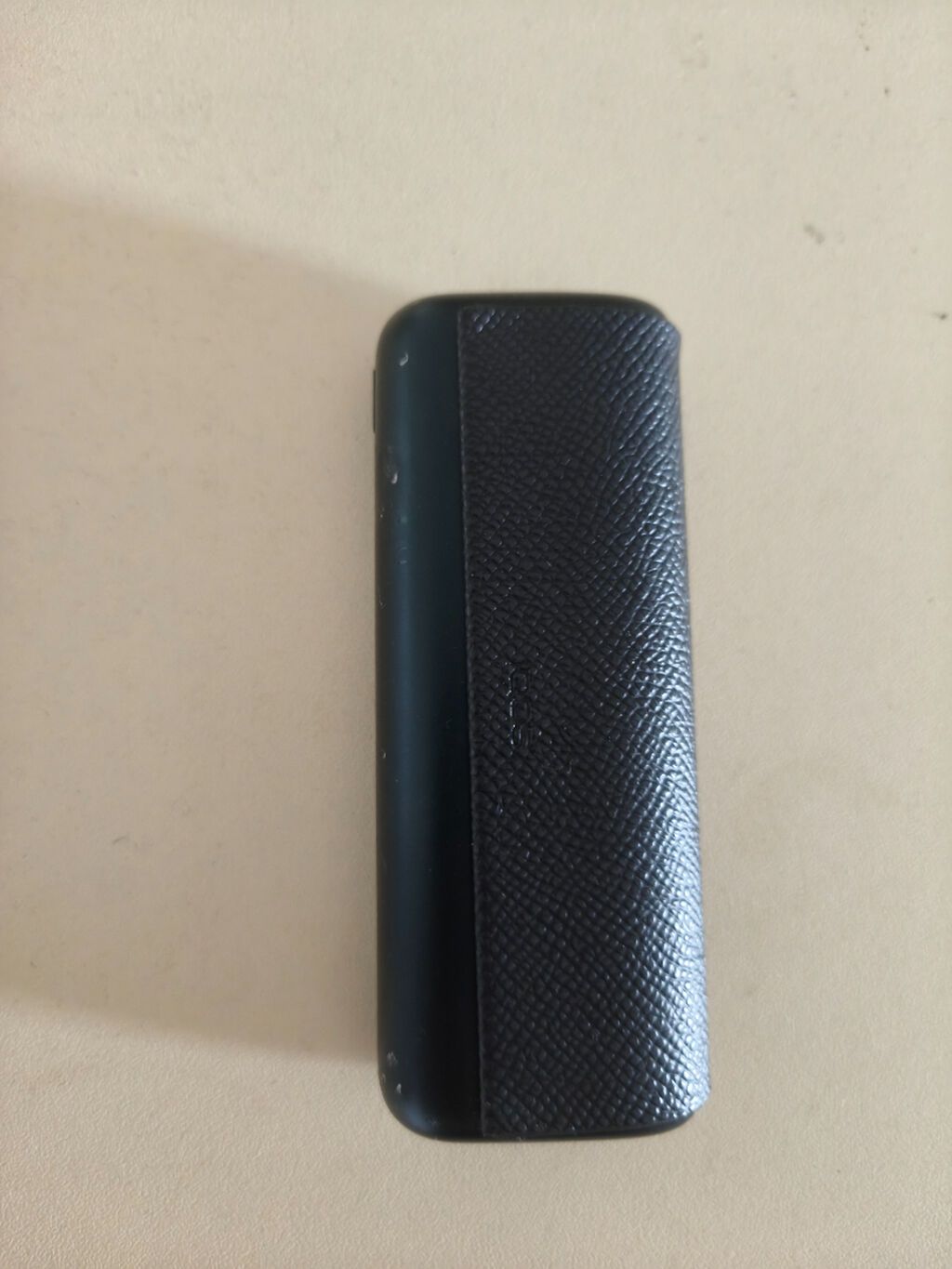 IQOS Iluma Prime I - Model: Iluma Prime I - Rəng: qara (toxumalı yan