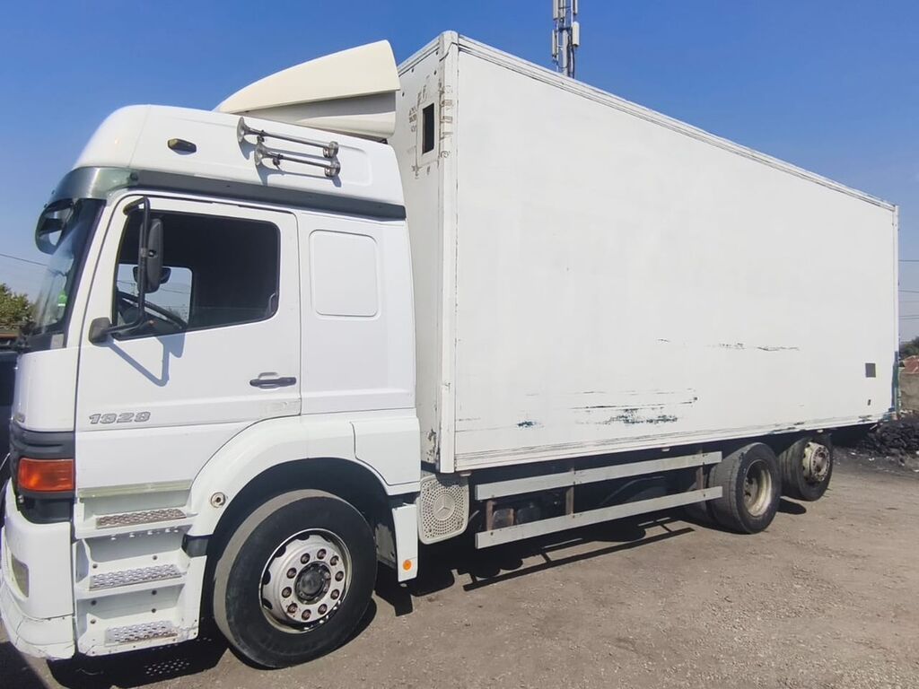 Грузовой автомобиль Mercedes-Benz Atego 1828, фургон. Основные: фото 1
