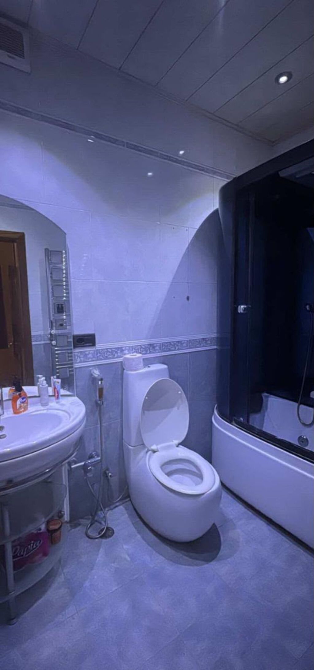 🏠 ƏHMƏDLİDƏ 3 OTAQLI MƏNZİLƏ 1 NƏFƏR OTAQ YOLDAŞI AXTARILIR 📍 Əhmədli