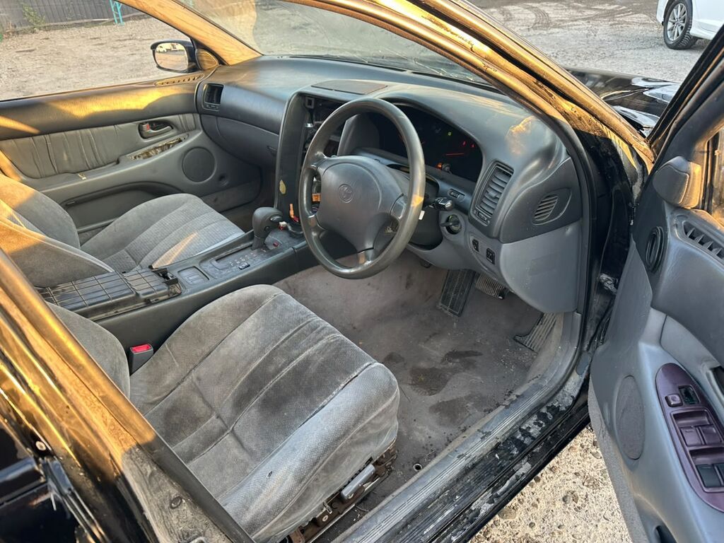Toyota Aristo: 1998 г., 3 л, Автомат, Бензин, Седан: фото 6