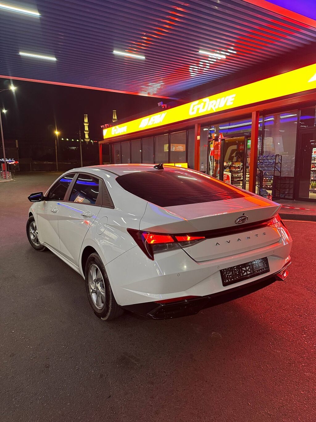 Hyundai Avante: 2021 г., 1.6 л, Автомат, Бензин, Седан: фото 2