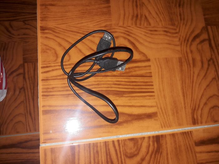 Digər kompüter aksesuarları: Usb - lalafo.az Bakı şəhərində Usb