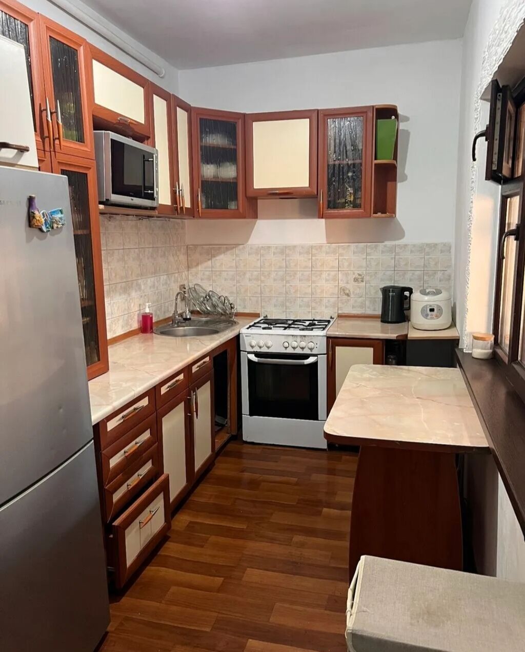 4 комнаты, 80 м², 4 соток, Бишкек, 3 мкр Собственник: фото 7