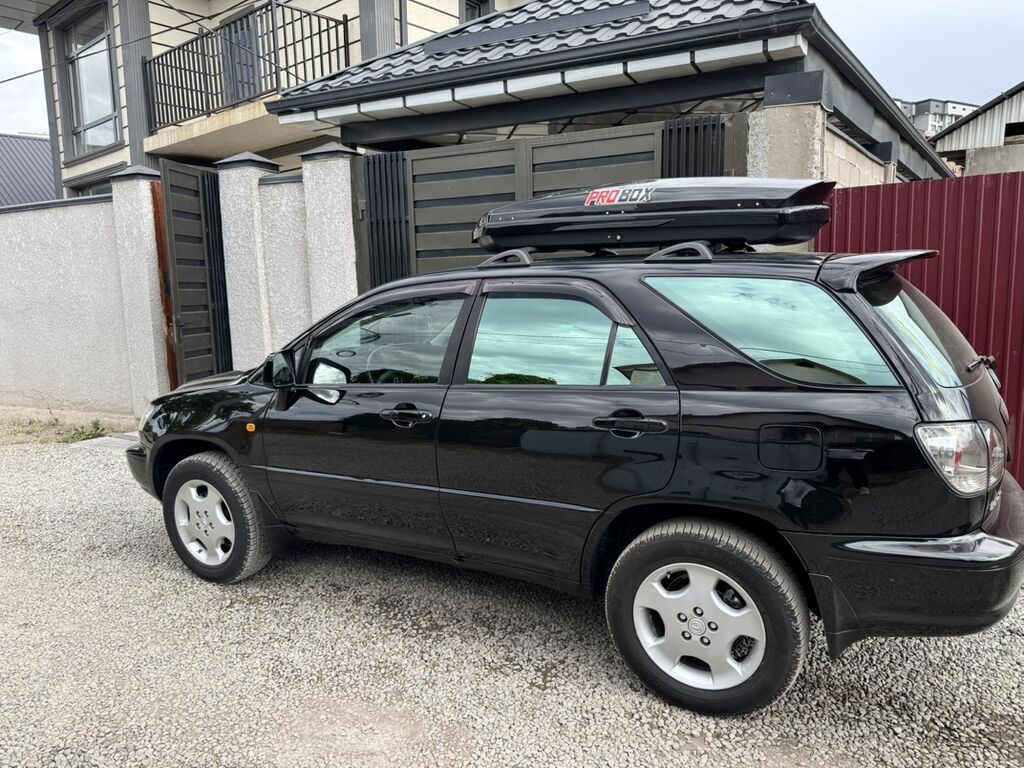 Lexus RX: 2002 г., 3 л, Автомат, Бензин, Кроссовер: фото 3