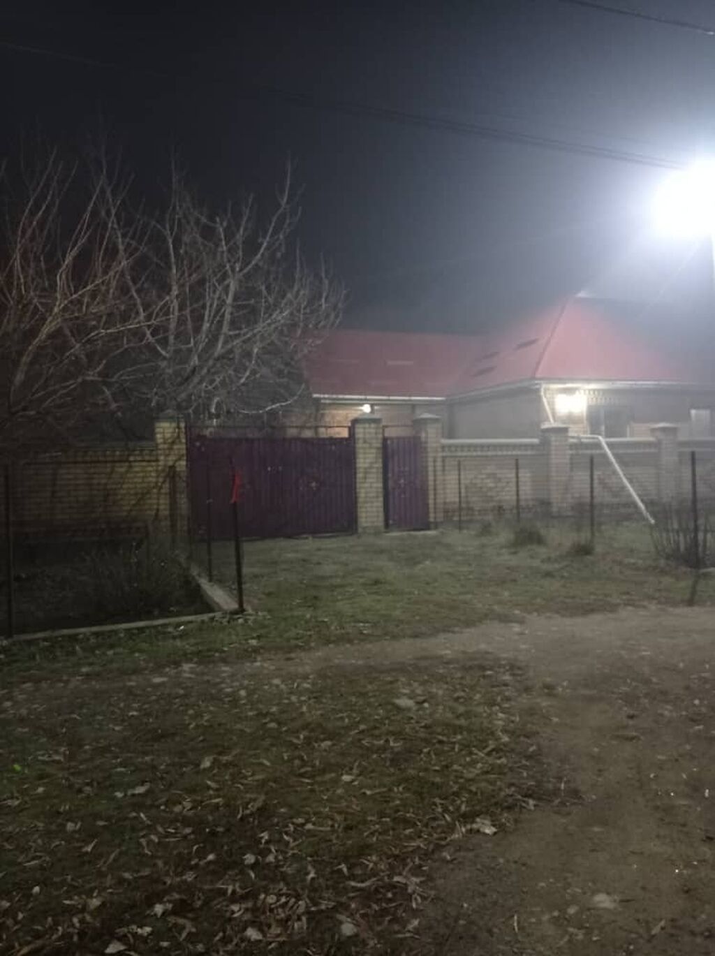 Срочно продаю Большой дом г.Бишкек,Первомайский район ж/м Ак-: фото 6