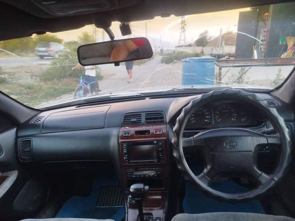 Nissan Cefiro: 1998 г., Автомат, Седан: фото 4