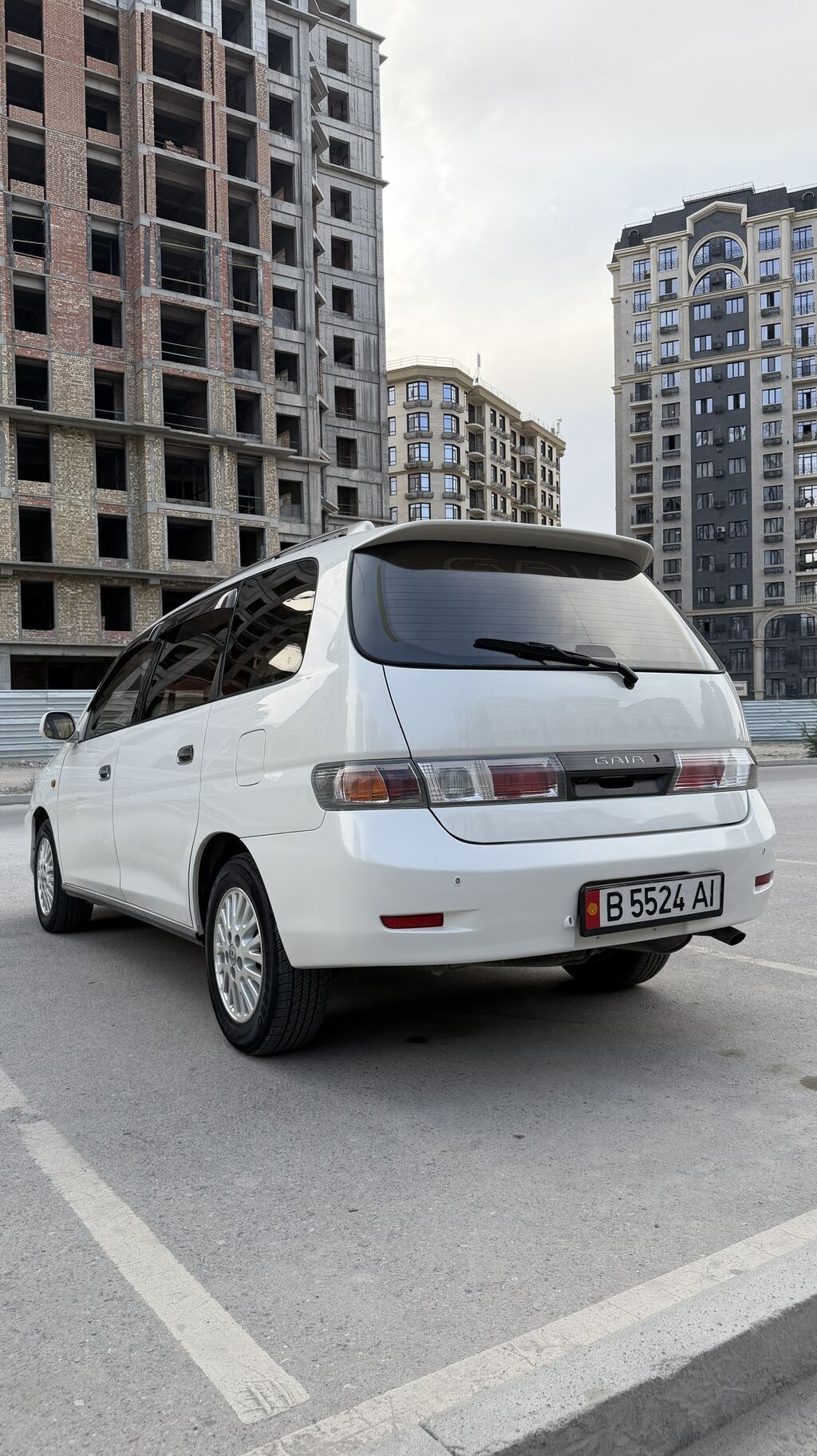 Продам Toyota Gaia 2000 г., 2 л, автомат: фото 5