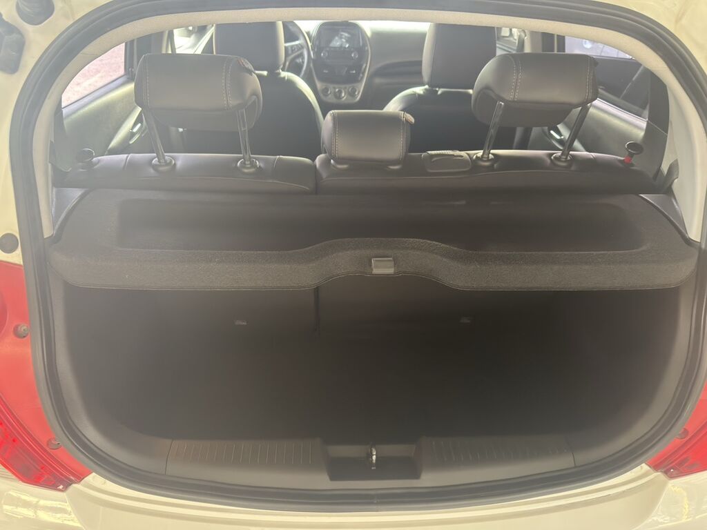 Chevrolet Spark: 2018 г., 1 л, Автомат, Бензин, Хэтчбэк: фото 5