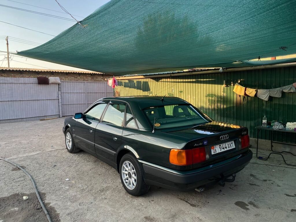Audi S4: 1993 г., 2 л, Механика: фото 5