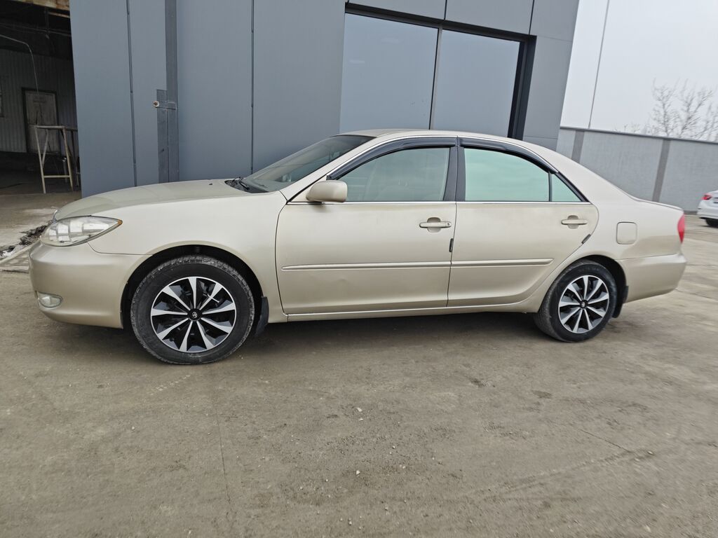Toyota Camry: 2003 г., 2.4 л, Автомат, Бензин, Седан: фото 3