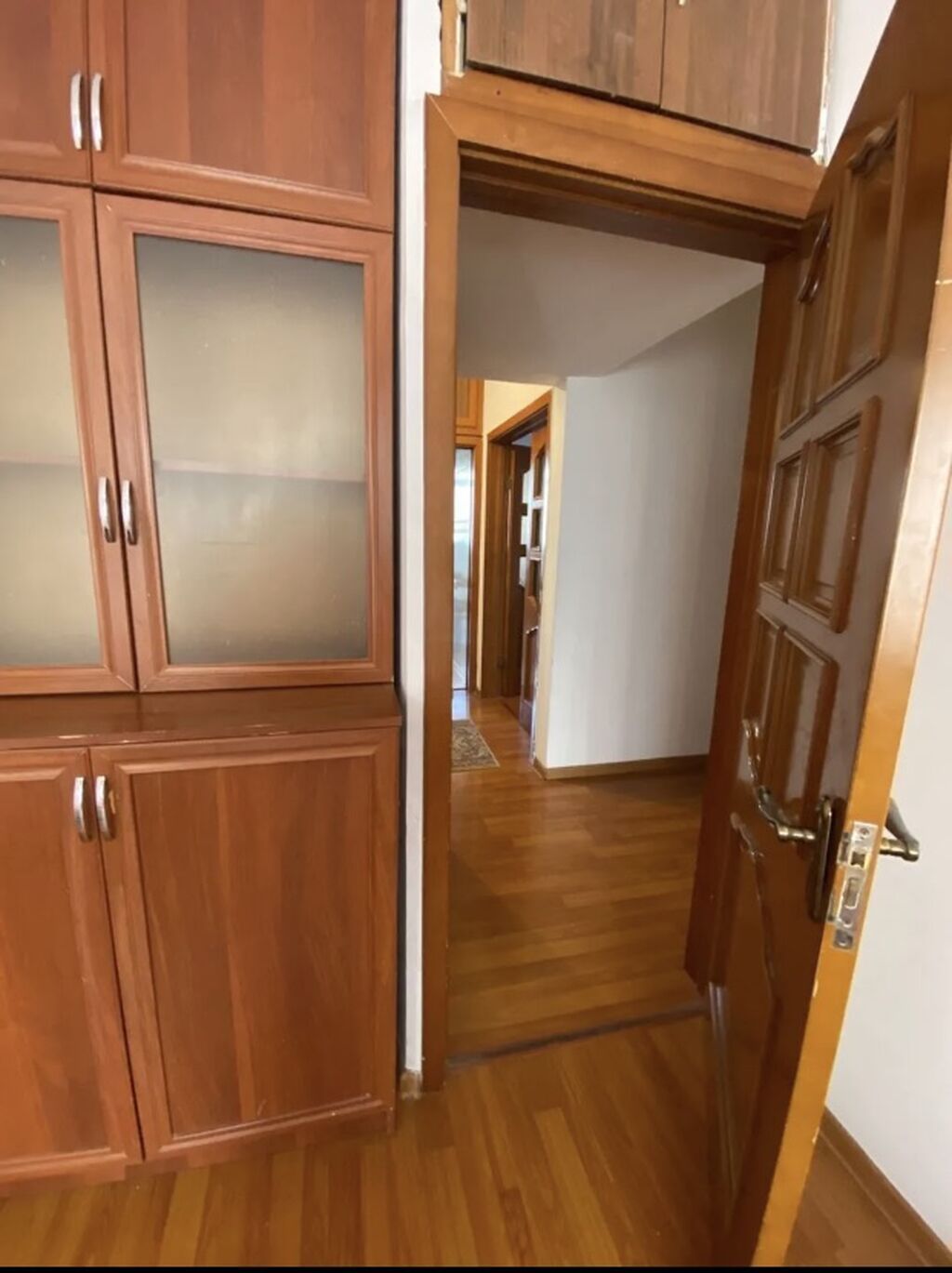 Сдаётся комната с подселением девушкам! Тунгуч мкр: фото 3