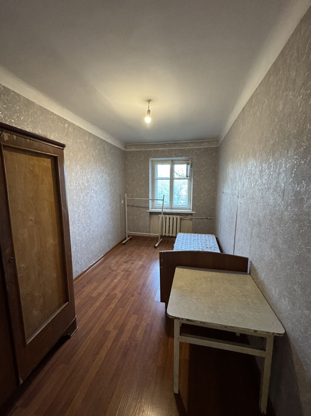 2 комнаты, 40 м², ул. Алматинка / Чуй Хрущевка, 4 этаж, Старый ремонт: фото 3