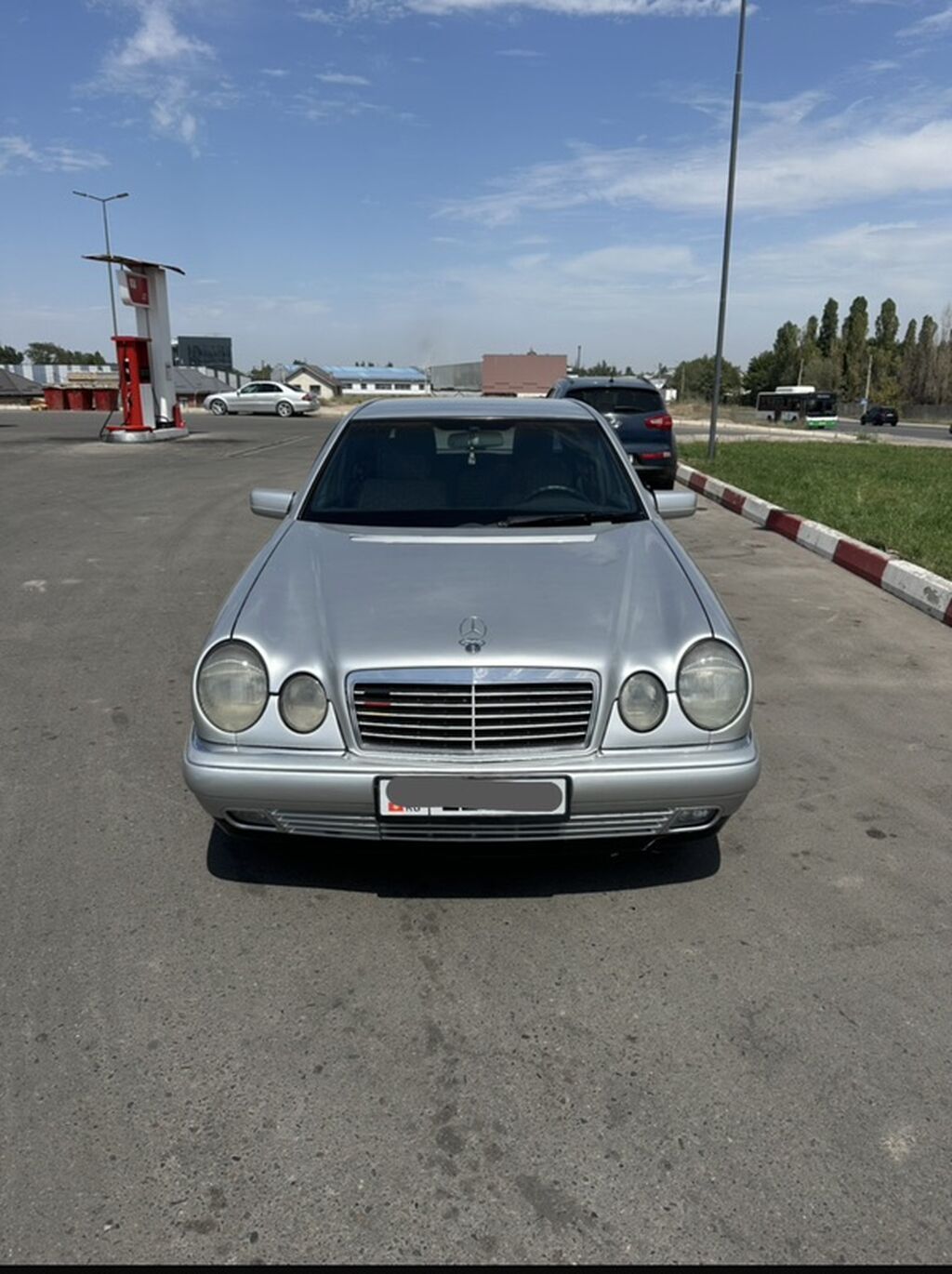 Mercedes-Benz E-Class 1999 г., седан: фото 7