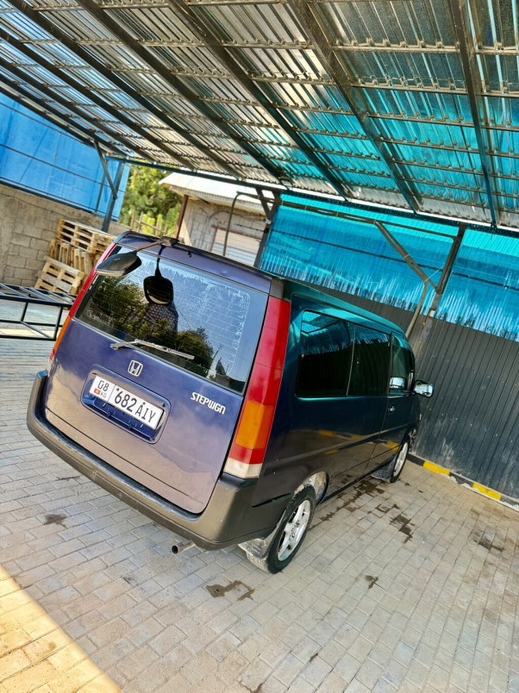Honda Stepwgn: 1998 г., 2 л, Автомат, Бензин, Минивэн: фото 6