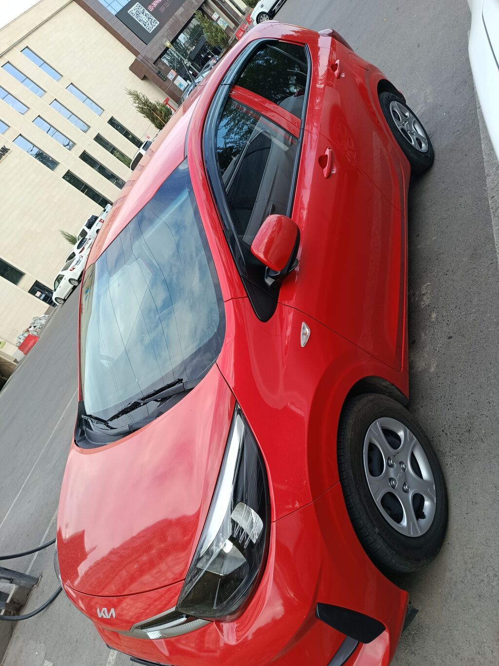 Kia Picanto: 2022 г., 1 л, Автомат, Бензин, Хэтчбэк: фото 2