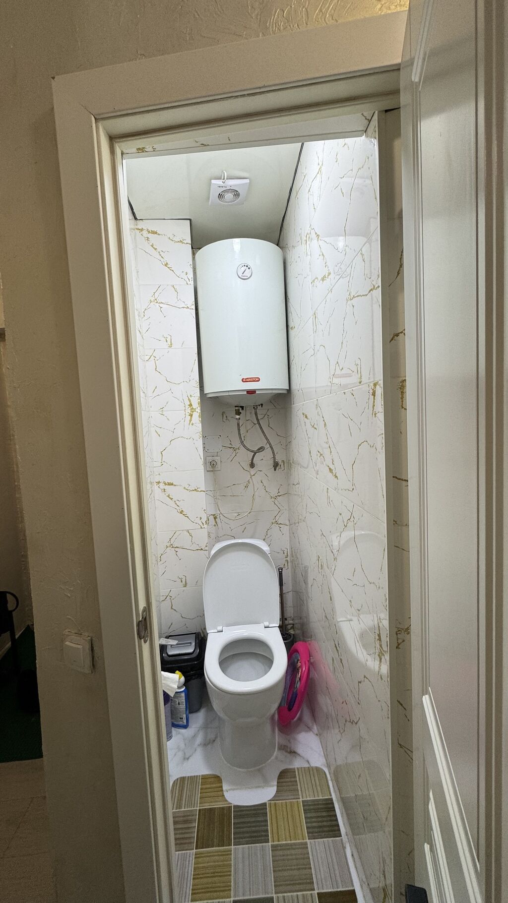 3 комнаты, 50 м², Сталинка, 1 этаж, Евроремонт: фото 6