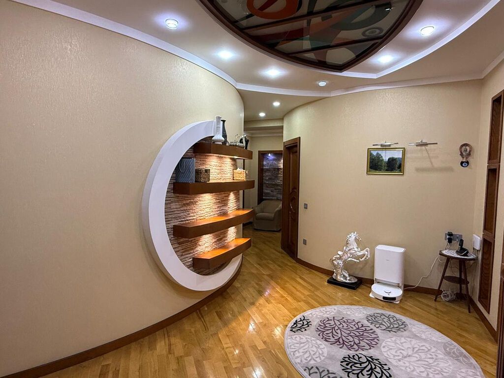 4 otaqlı, Yeni tikili, 154 kv. m