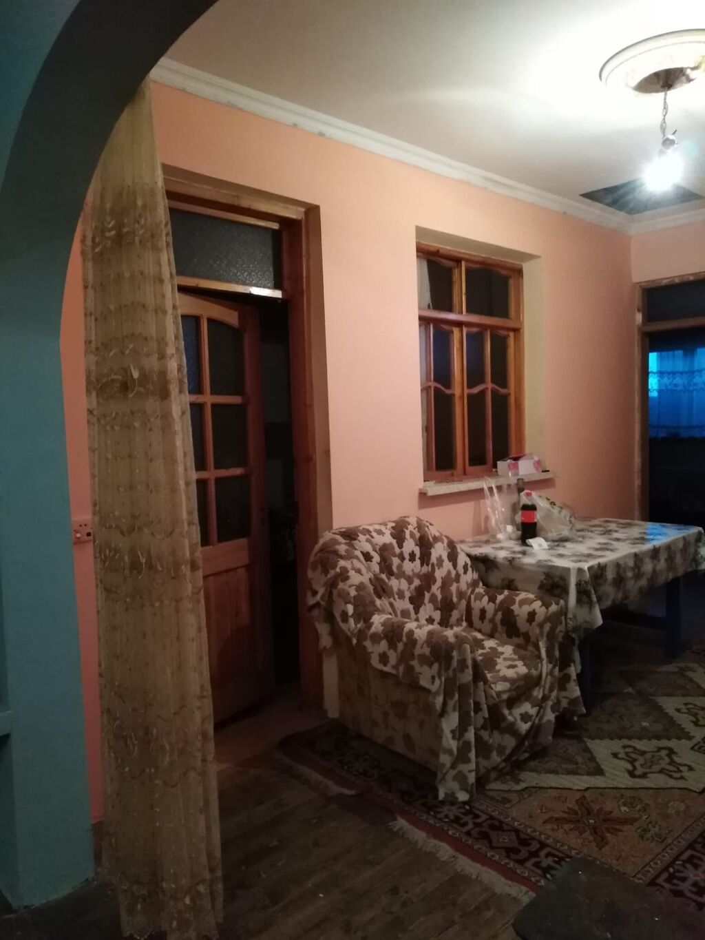 Bakıxanov qəs. 4 otaqlı, 136 kv. m, Kredit yoxdur, Orta təmir