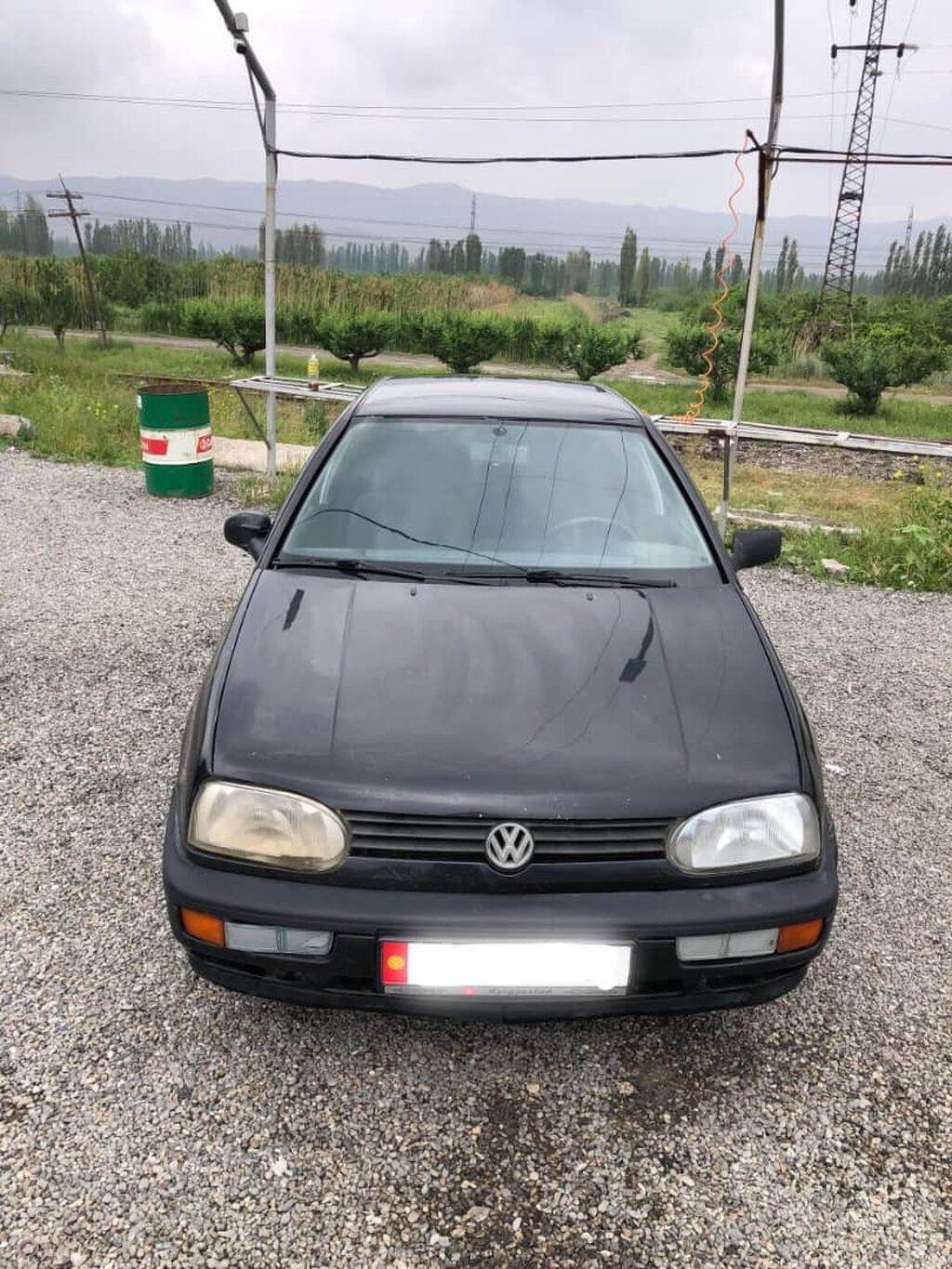 Volkswagen Golf: 1994 г., 1.8 л, Механика, Бензин, Хэтчбэк: фото 1