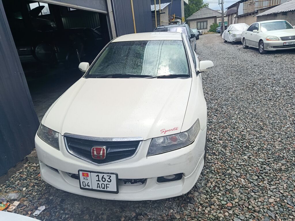 Honda Accord: 2003 г., 2 л, Бензин, Седан — фото 5