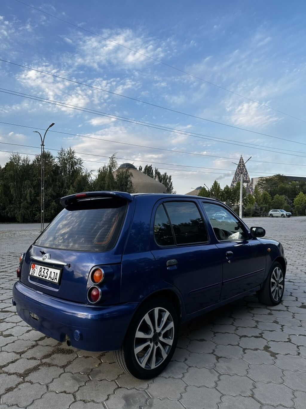 Nissan March: 2000 г., 1 л, Автомат, Бензин, Хэтчбэк: фото 5