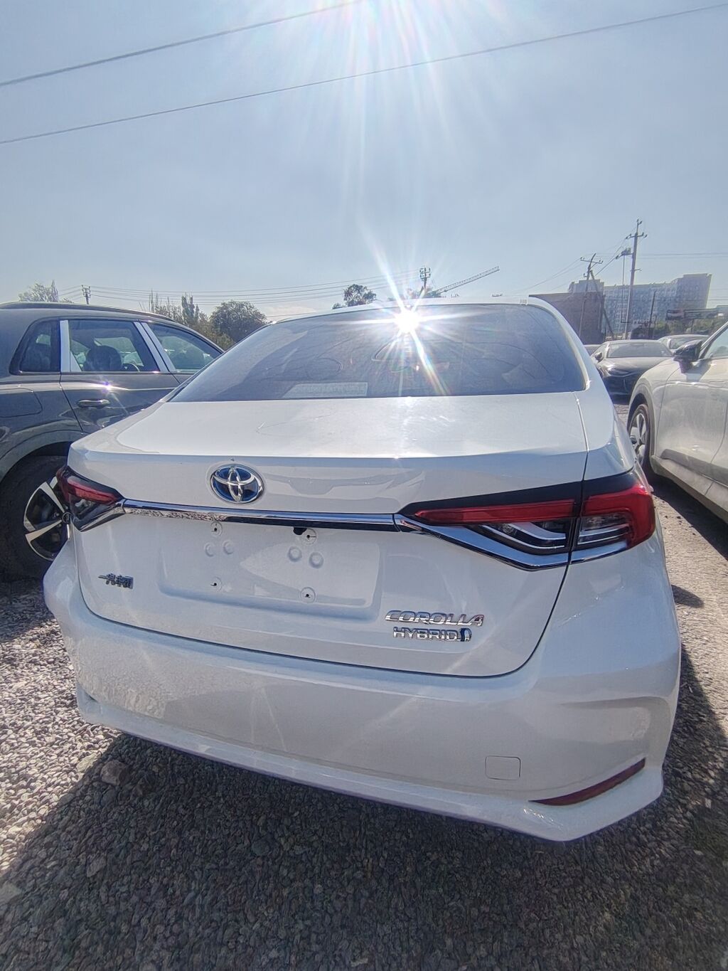 Toyota Corolla: 2023 г., 1.8 л, Вариатор, Гибрид, Седан: фото 4