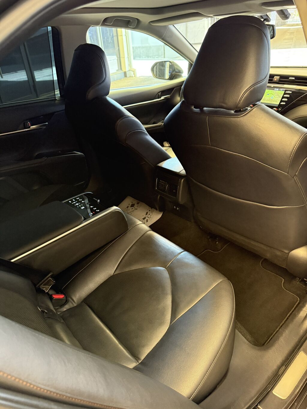 Toyota Camry: 2018 г., 3.5 л, Автомат, Бензин, Седан: фото 7