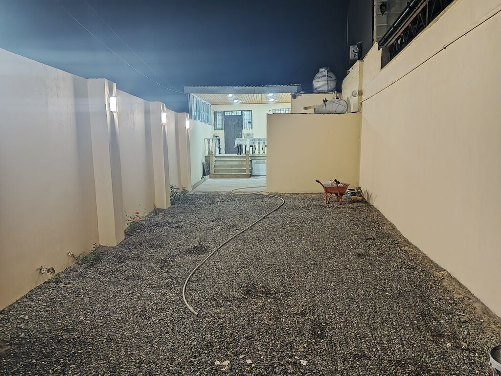 3 otaqlı, 100 kv. m, Kredit yoxdur, Yeni təmirli