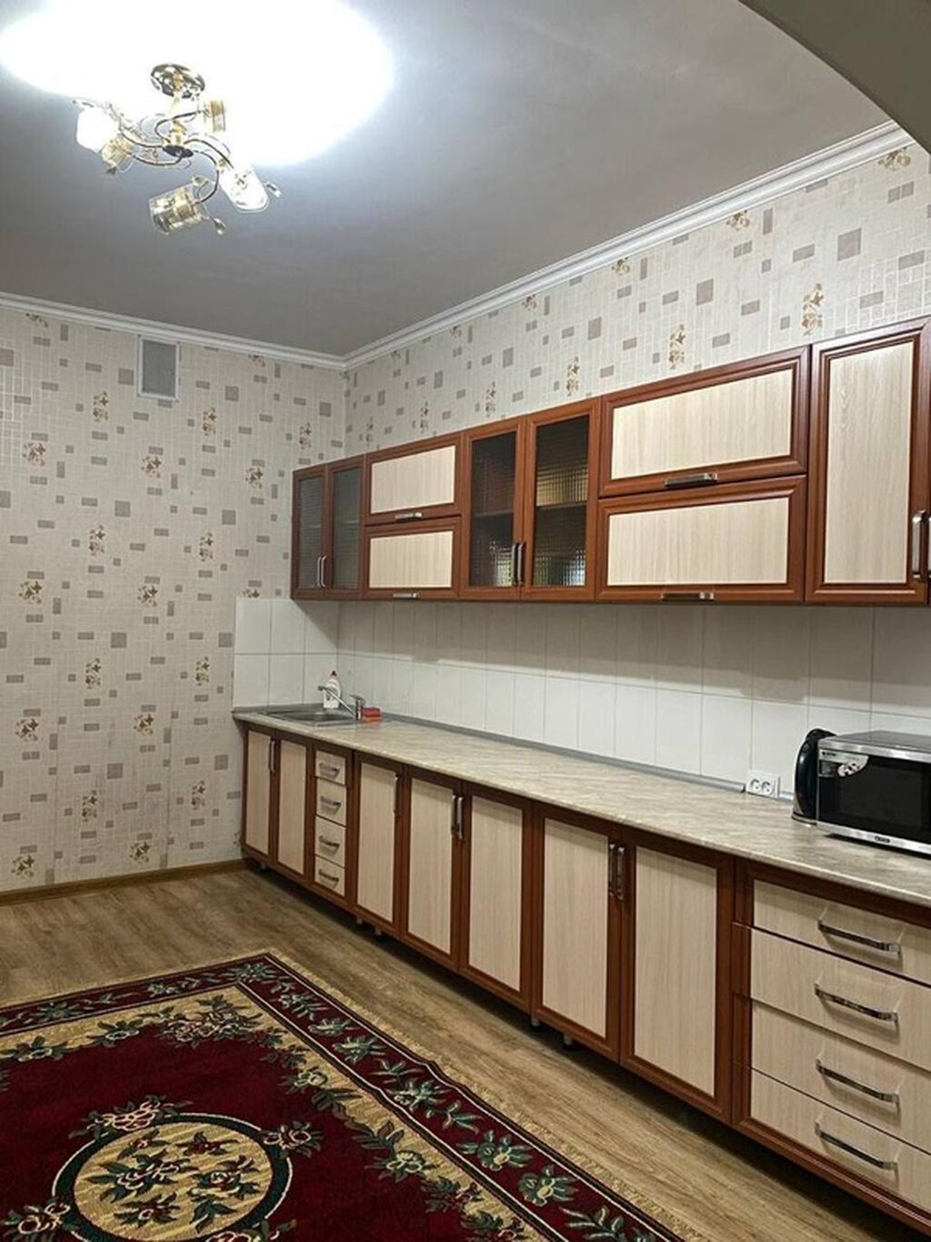 4 комнаты, Улан мкр Собственник, Только девушкам, от 1 года, С мебелью полностью: фото 3